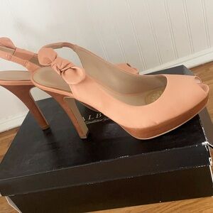 Talbots bow Peach Slingback Peep-Toe Platform Heels